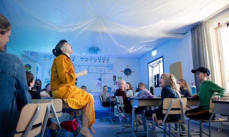 Bland andra stjärnor